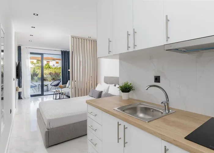 Apartment Calm Chaos 3 Kallithea (Chalkidiki)